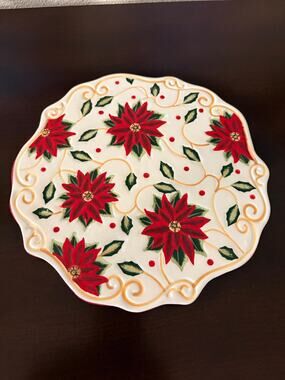 Christmas Poinsettia Ceramic Trivet Platter Scalloped Festive Floral Nostalgic